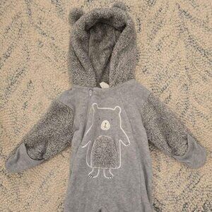 Baby bunting suit size 3-6 months